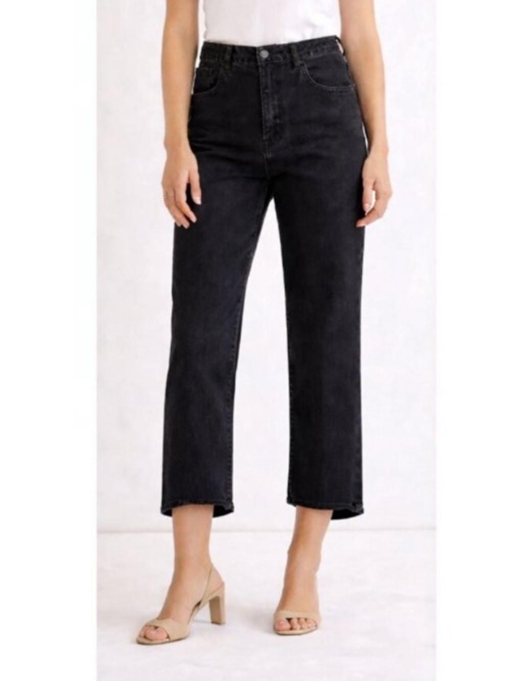 J Brand Black Wynne Crop Straight Leg Jeans Size 29 - 36290
